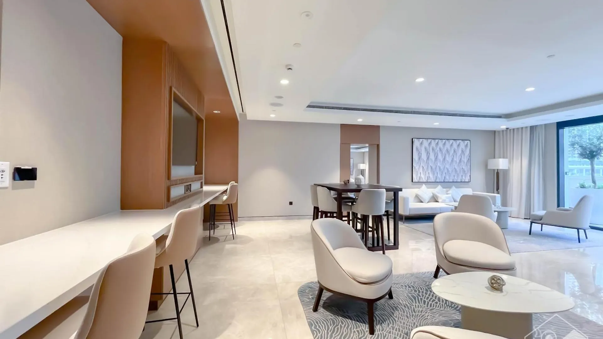 Luxurious 1B With Breathtaking Views Downtown Apartment Dubai