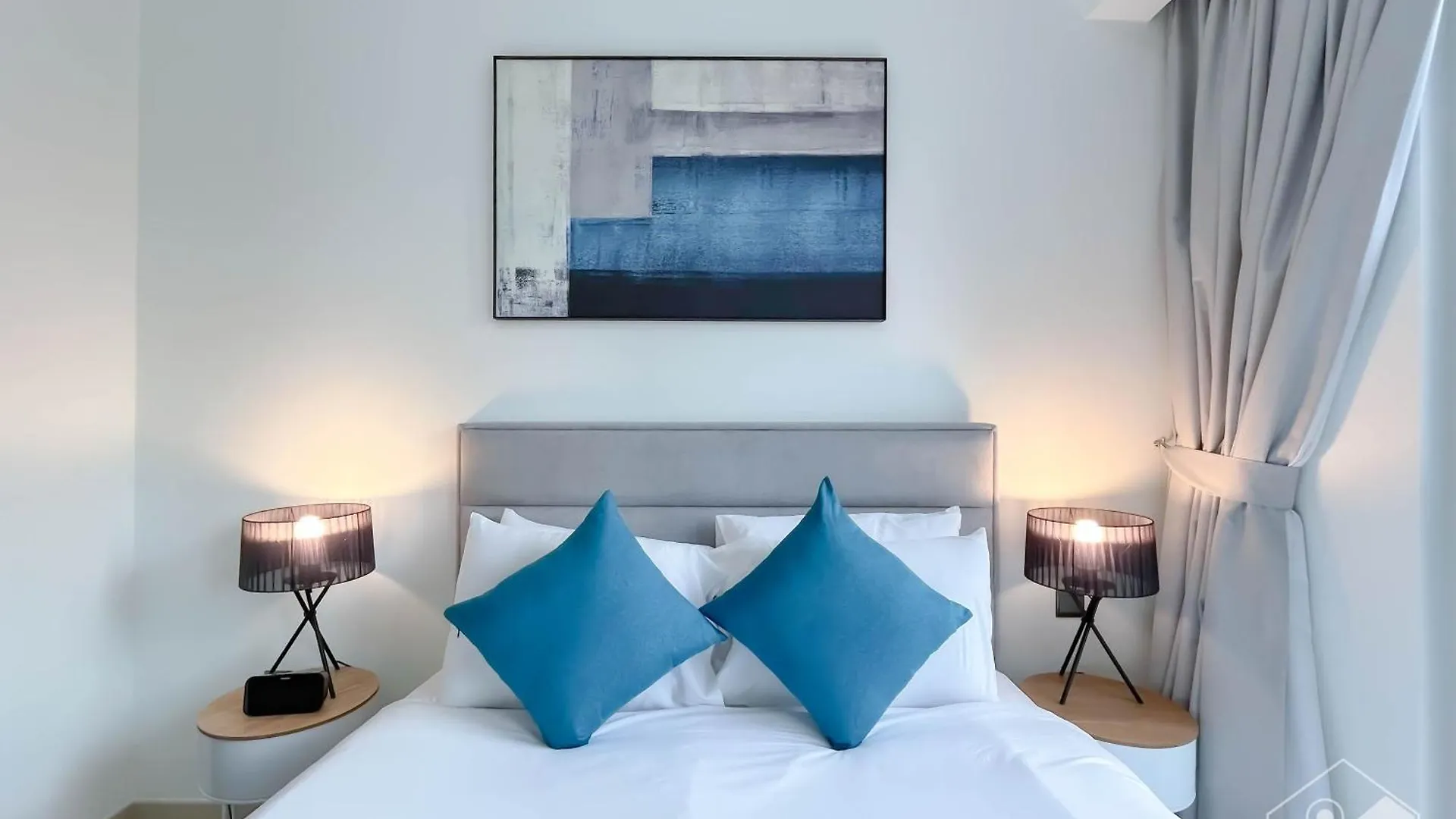 Luxurious 1B With Breathtaking Views Downtown Apartment Dubai